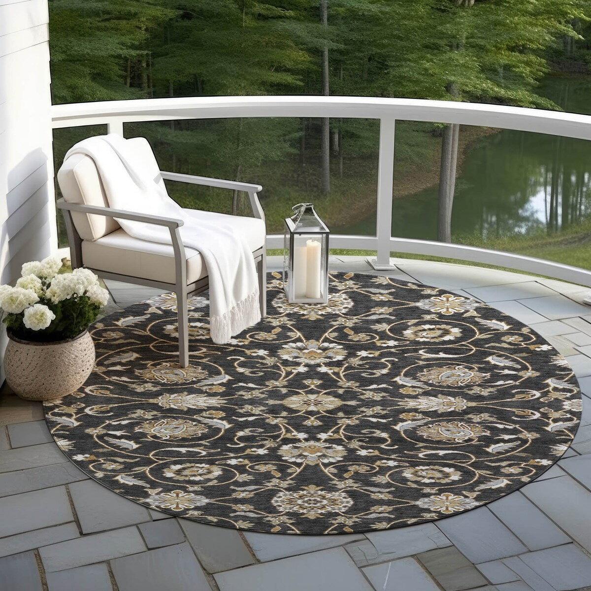 Machine Washable Indoor/ Outdoor Traditional KashanChantille Rug