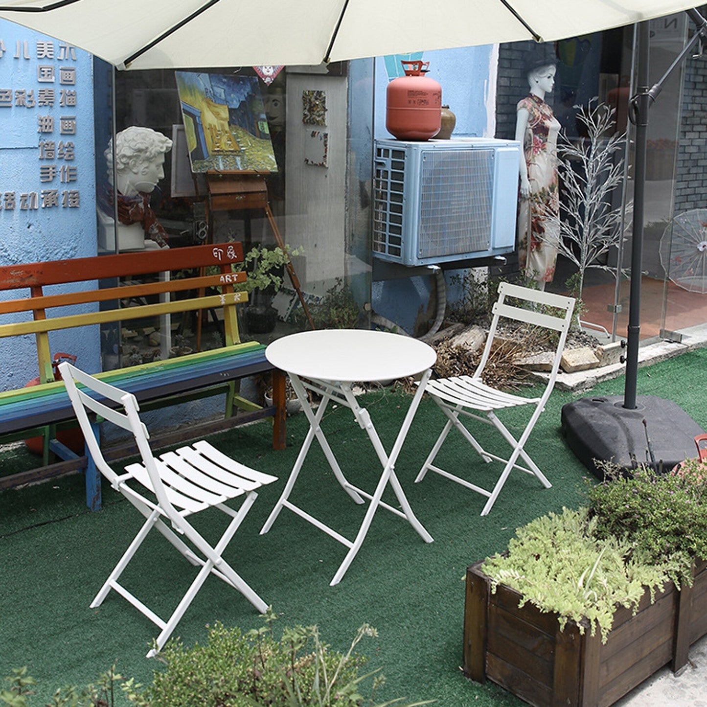 Ensemble de bistro de terrasse minimaliste 3 pièces, composé d'une table ronde et de chaises pliantes - Ensemble-de-bistro-de-terrasse-3-pieces