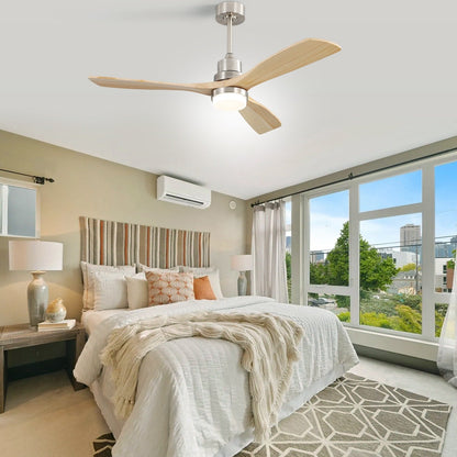 Ventilateur de plafond intérieur en bois Sofucor 52 avec télécommande, éclairage intégré en option.