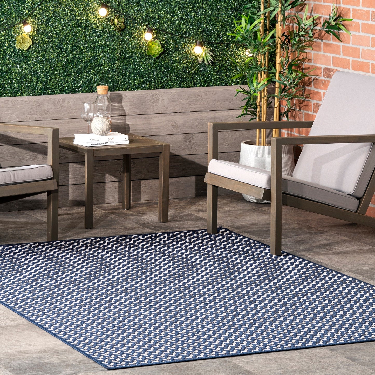 Nuloom Camryn Herringbone Indoor/Outdoor Area Rug