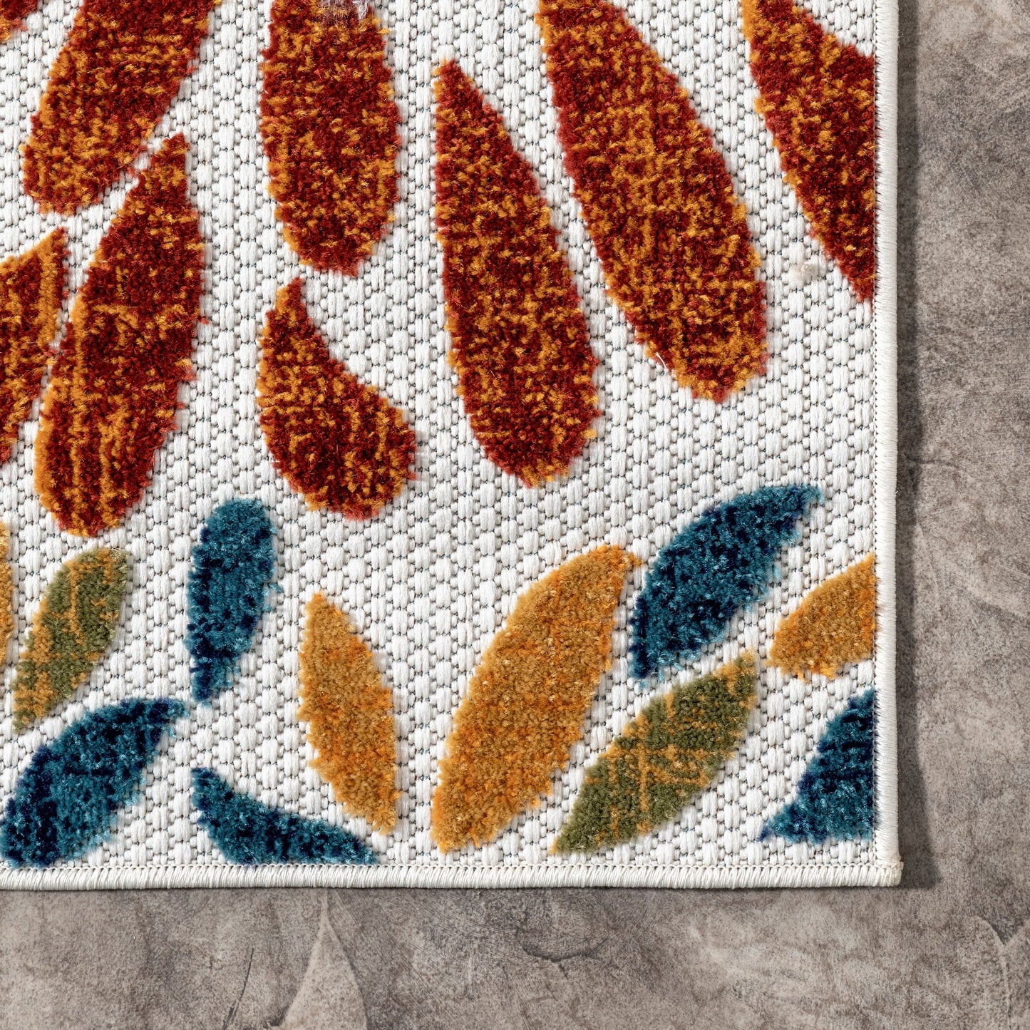 Nuloom Ronda Bold Floral Indoor/Outdoor Area Rug