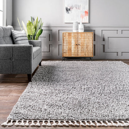 Nuloom Neva Modern Tasseled Shag Area Rug