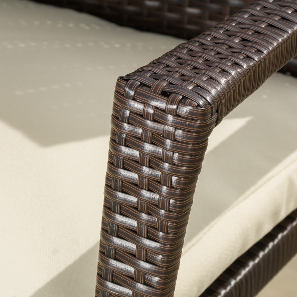 Ensemble de bistro en osier Elba 3 pièces de Christopher Knight Home