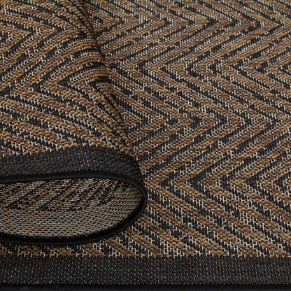 Madison Park Hurley Natural/ Black Textured Chevron Indoor/Outdoor Rug