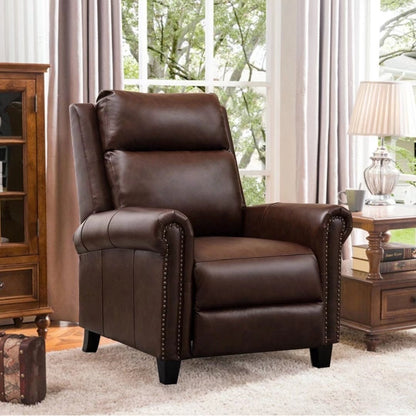 Fauteuil inclinable en cuir véritable avec accoudoirs et dossier confortables.