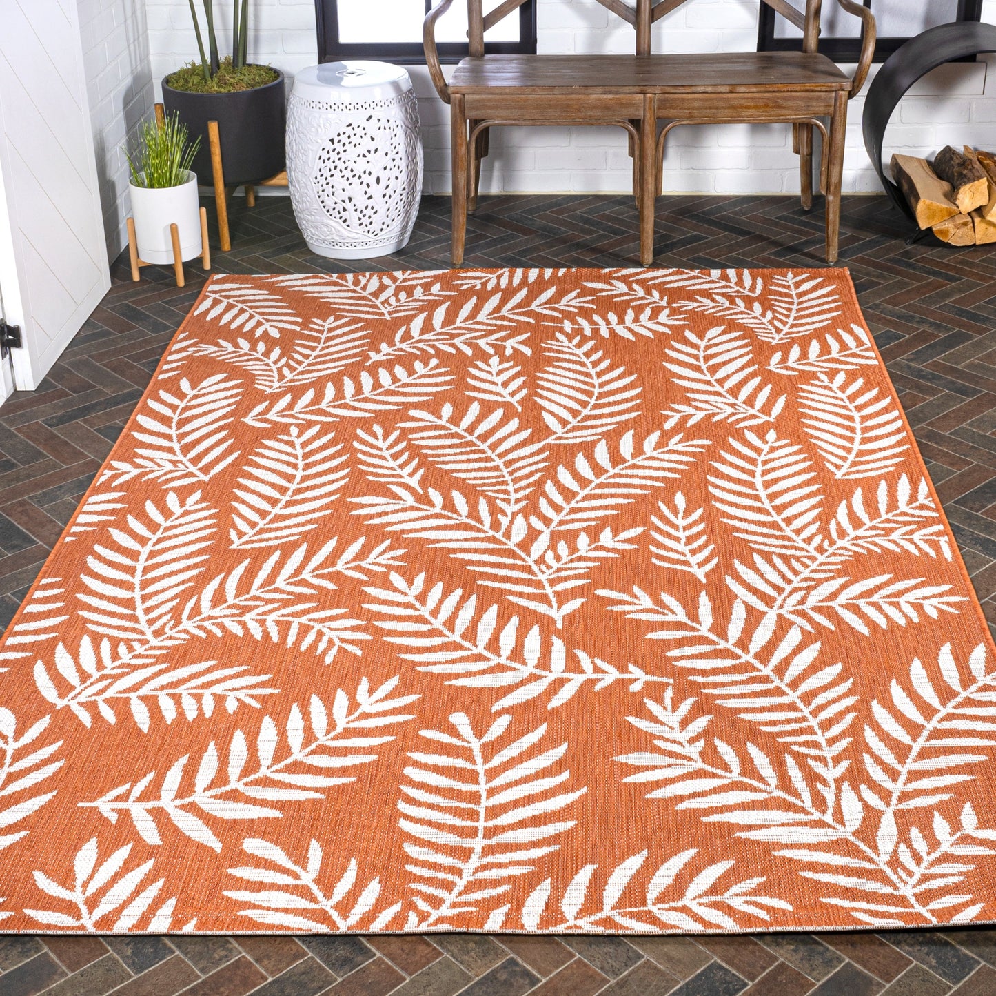 JONATHAN Y Galon Palm Frond Indoor/Outdoor Area Rug