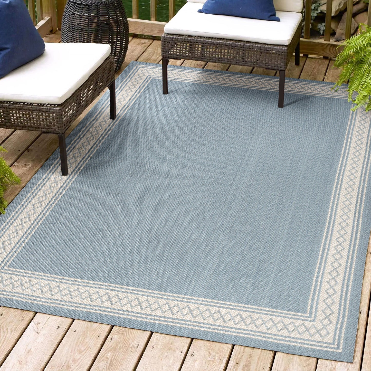 JONATHAN Y Havana Classic Diamond Border Indoor/Outdoor Area Rug