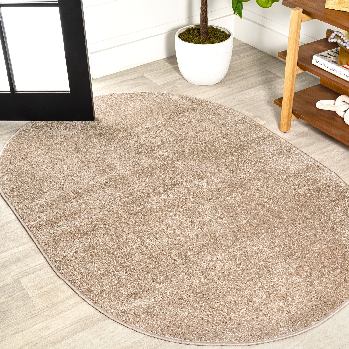 JONATHAN Y Tumbling Solid Low-Pile Area Rug