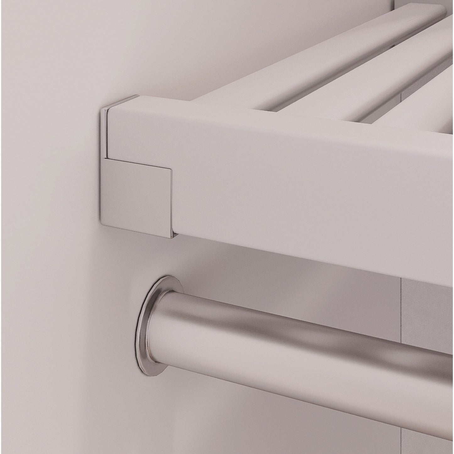 Système de placard à armoire en bois massif John Louis Home, blanc