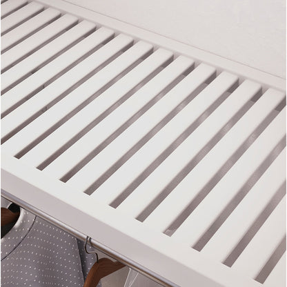 Système de placard à armoire en bois massif John Louis Home, blanc