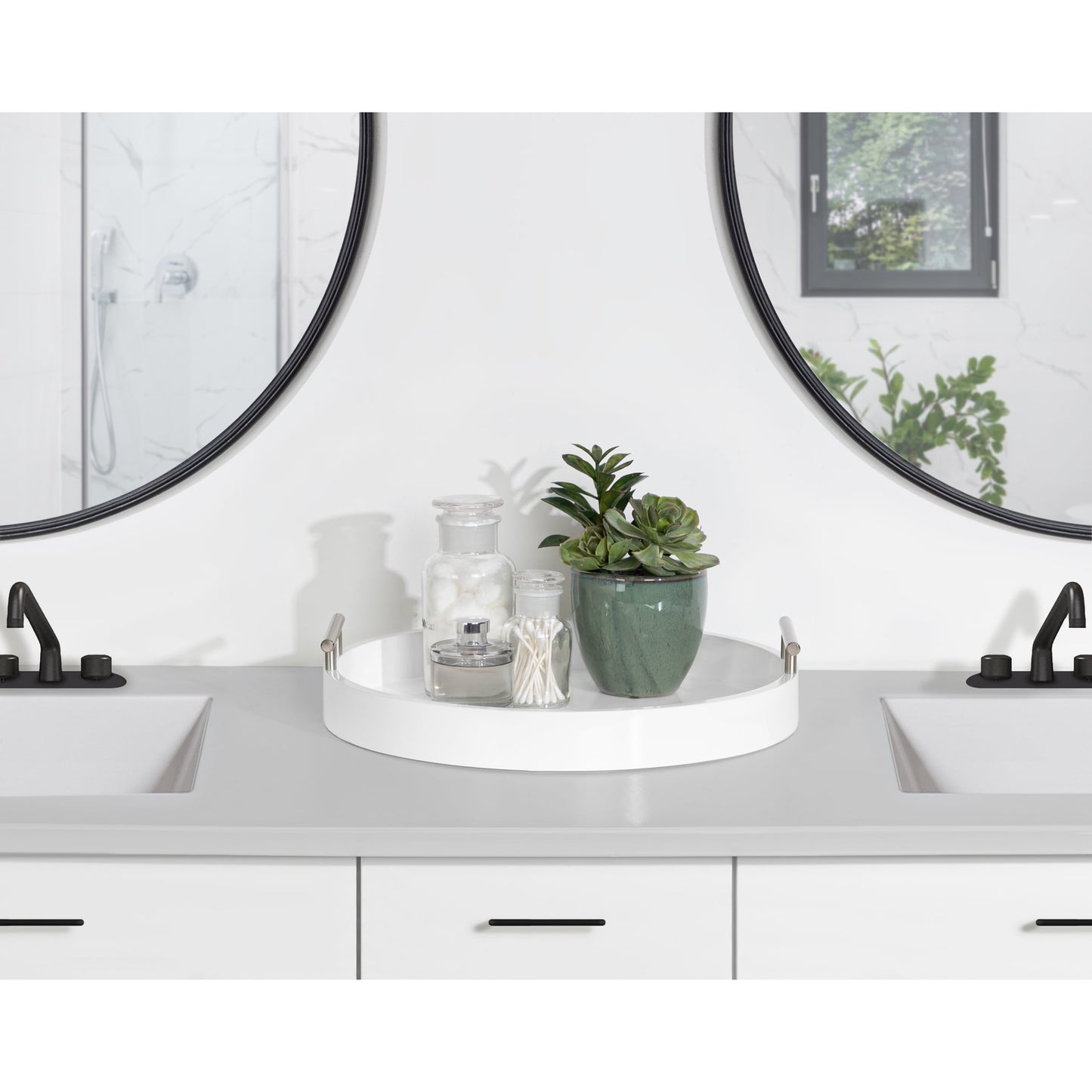 Kate and Laurel Lipton Round Decorative Tray with Metal Handles