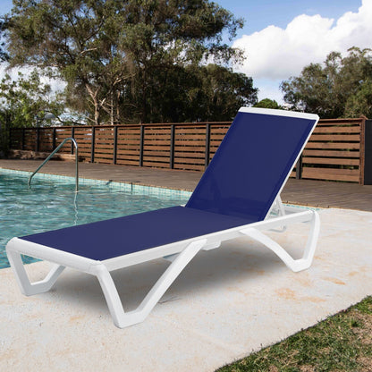 Chaise longue de jardin inclinable et réglable Kozyard Alan, entièrement en aluminium et avec pieds en résine de polypropylène.
