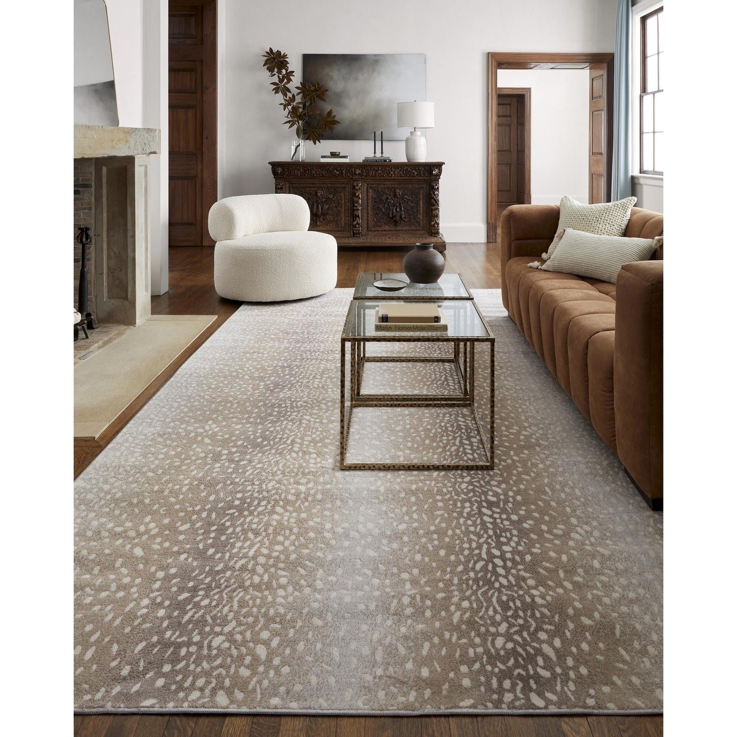Livabliss Roma Minimalist Animal Area Rug