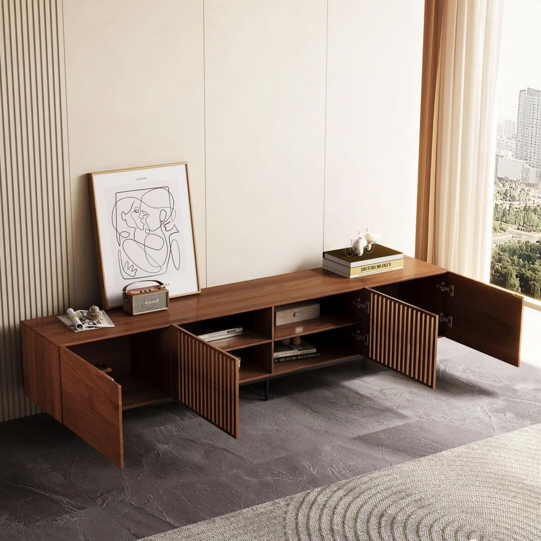 Meuble TV style Mid-Century Modern avec 4 portes et rangements, compatible avec les télévisions jusqu'à 100 pouces, meuble de salon pour système multimédia.