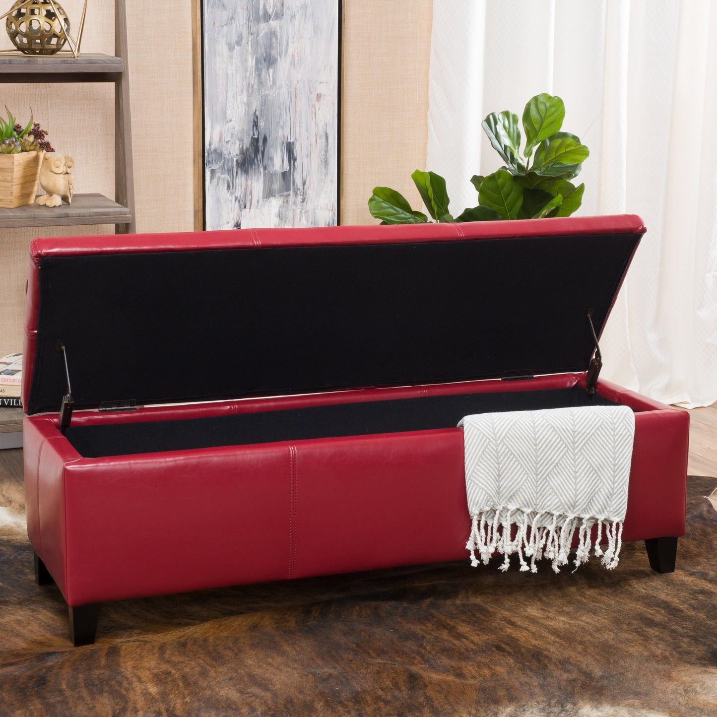 Banc de rangement Lucinda en simili cuir de Christopher Knight Home - 130,5 cm L x 44,5 cm l x 41,3 cm H