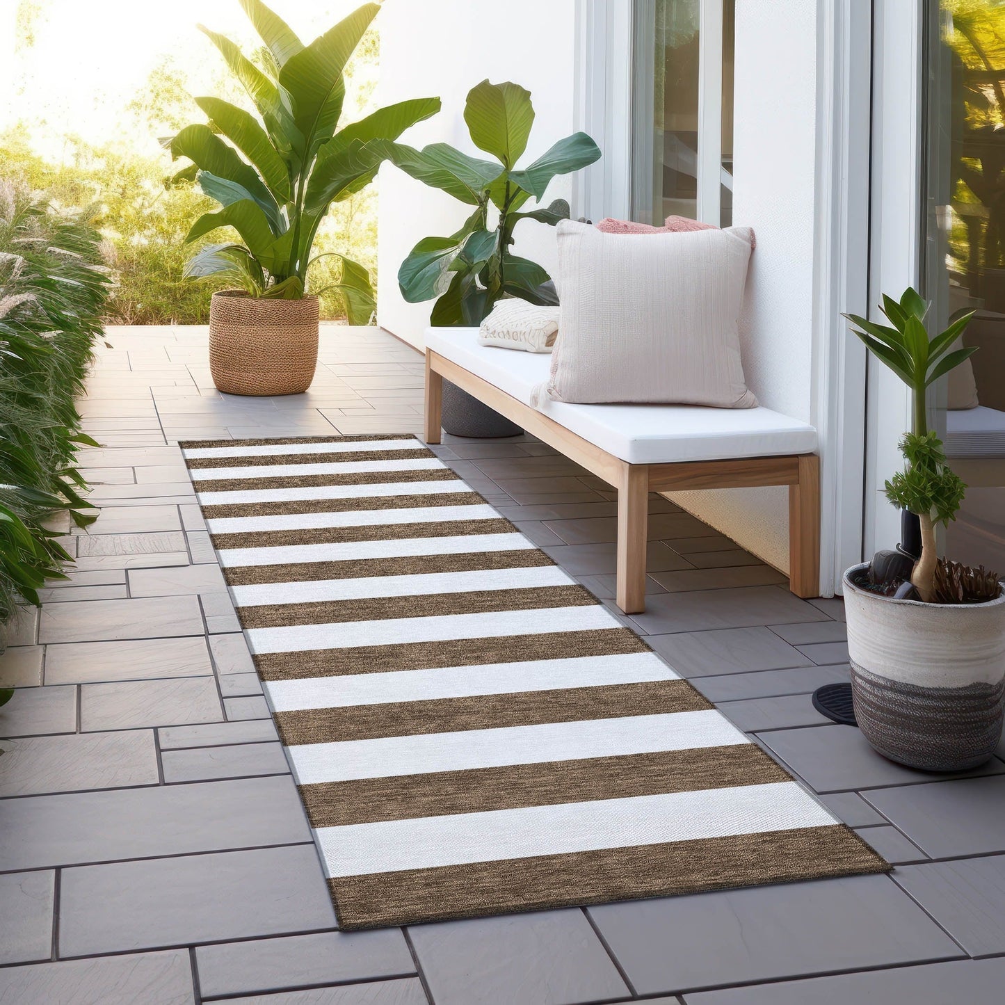 Machine Washable Indoor/ Outdoor Cabana Stripe Chantille Rug