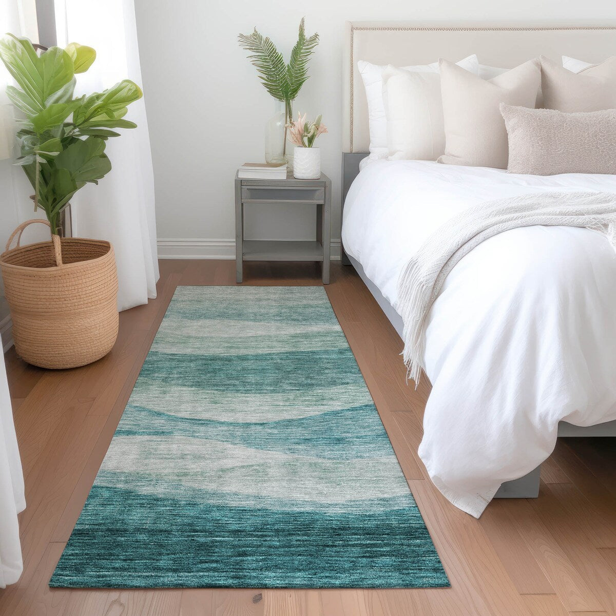 Machine Washable Indoor/ Outdoor Contemporary Waves Chantille Rug