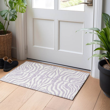 Machine Washable Indoor/ Outdoor Modern Animal Print Chantille Rug