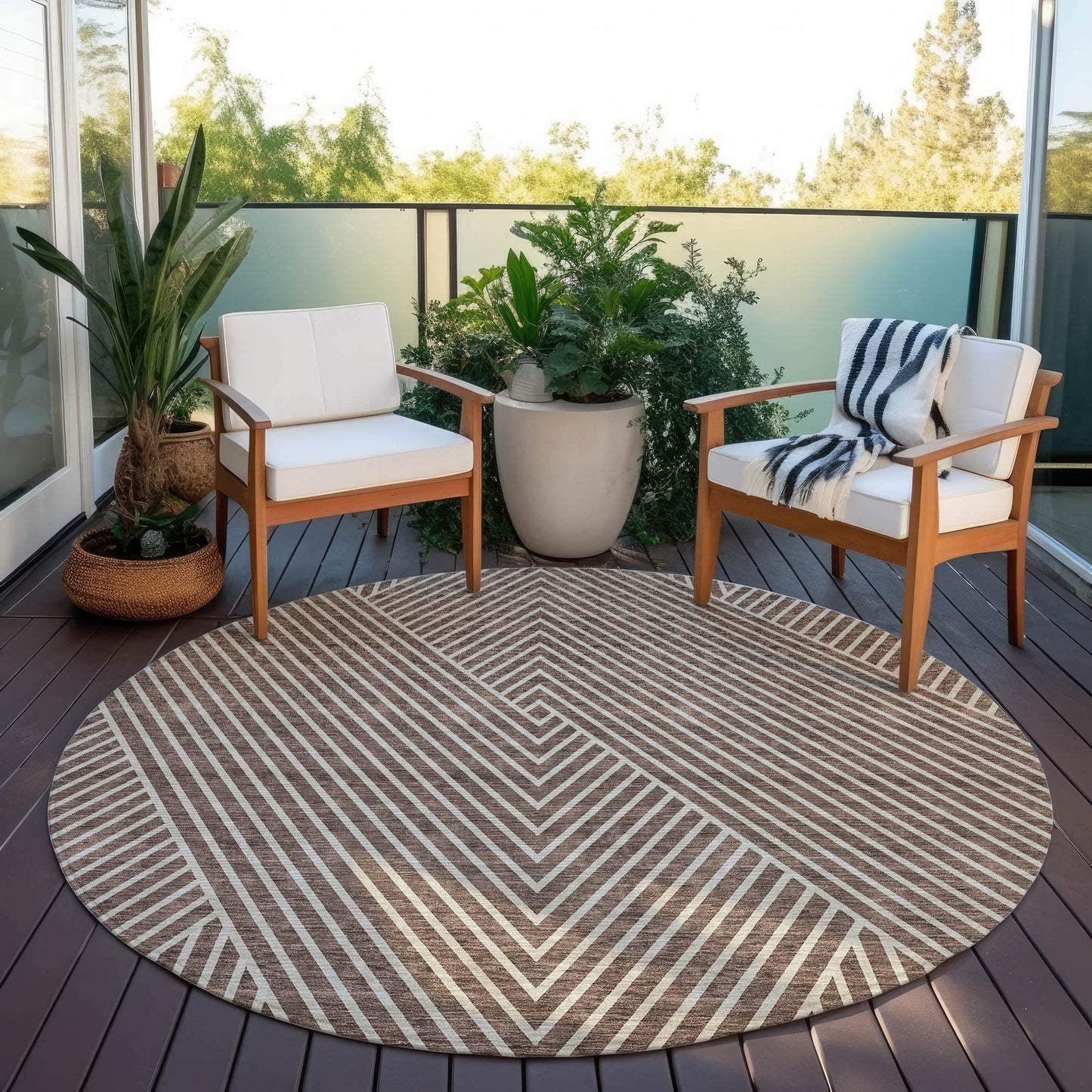 Machine Washable Indoor/ Outdoor Modern Geo Chantille Rug