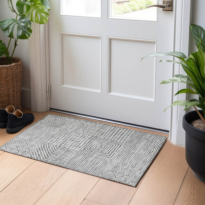 Machine Washable Indoor/ Outdoor Modern Mosaic Chantille Rug