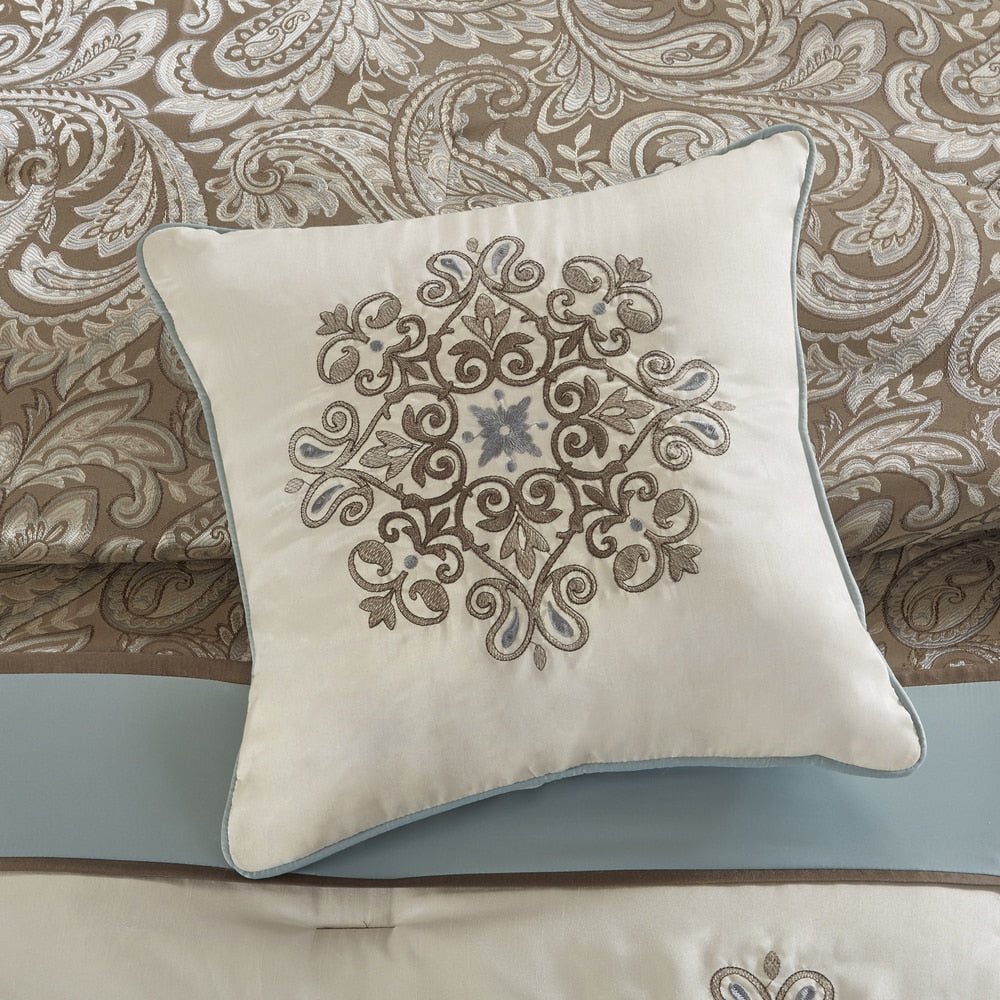 Ensemble de couette 7 pièces Madison Park Lorraine en jacquard bleu