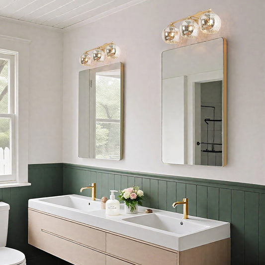 Applique murale de salle de bain à 3 lumières, style moderne du milieu du siècle, dorée, avec verre au mercure - 53 L x 18 l x 20 h (cm)