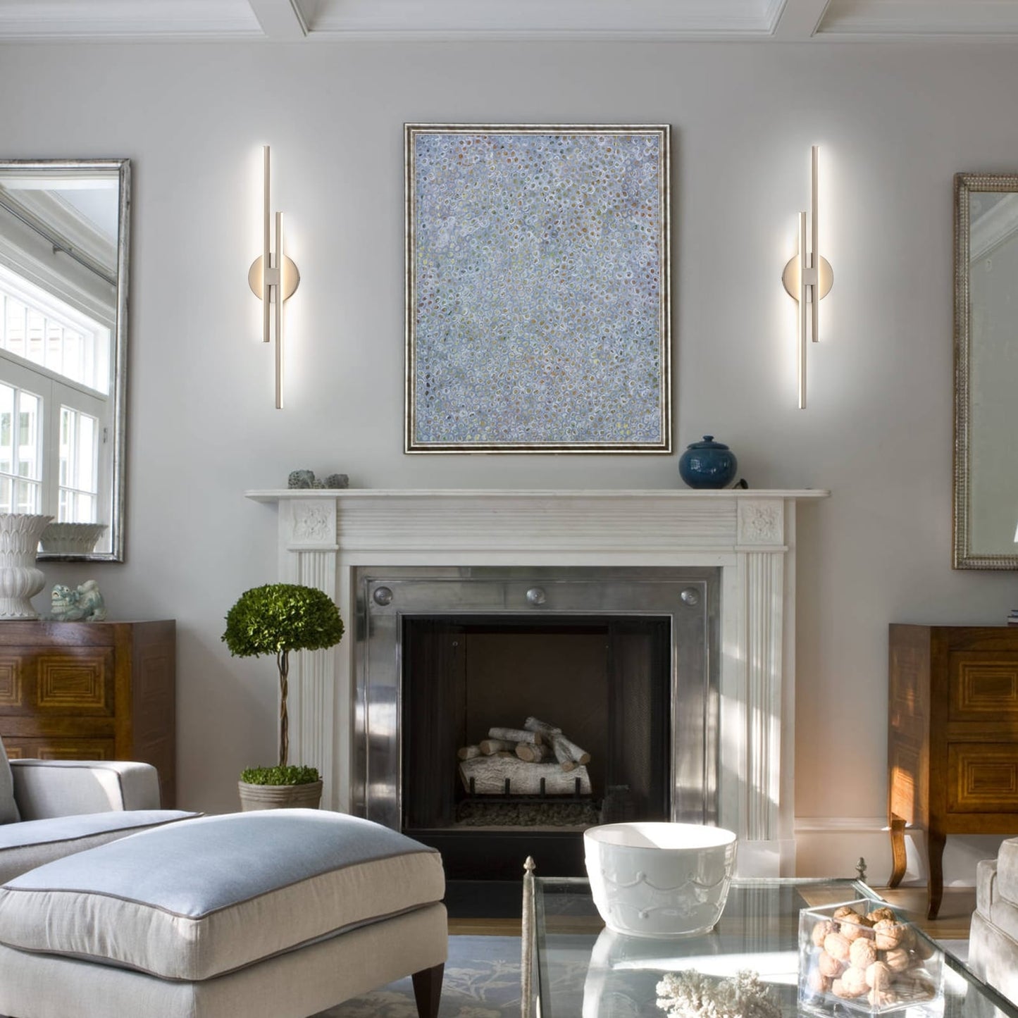 Minimalist 2-Light Dimmable LED Vanity Light Linear Metal Wall Sconce