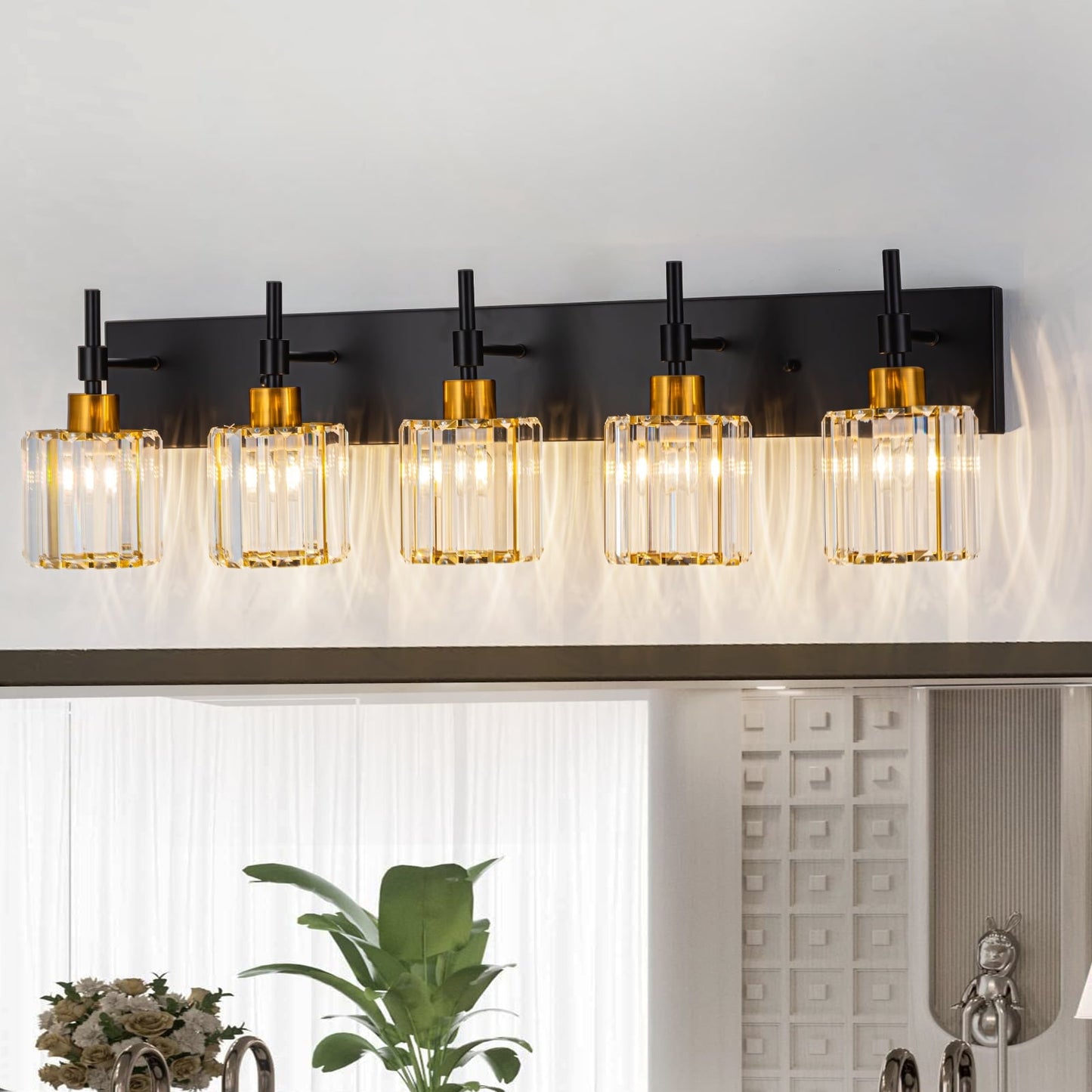 Appliques murales de salle de bain à cristaux, modernes, à intensité variable, avec abat-jours en cristal.