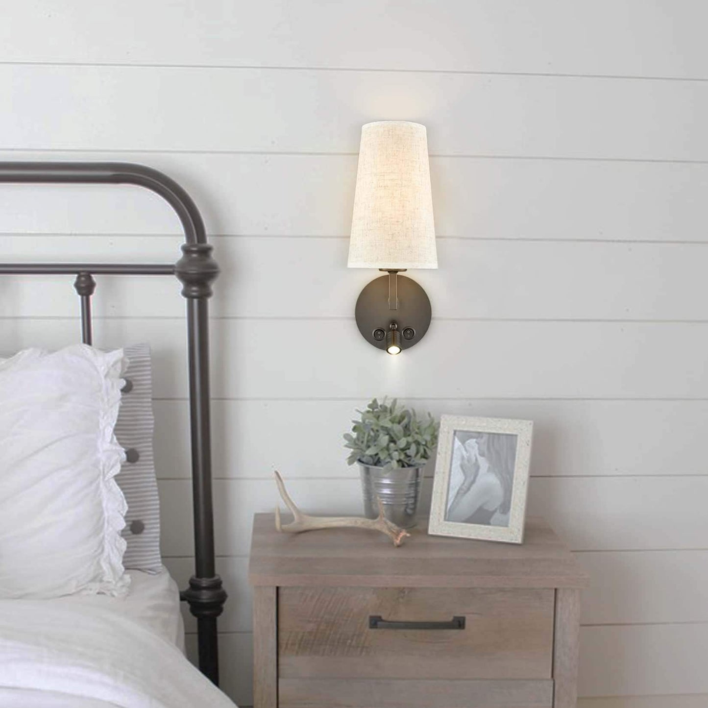 Ensemble de 2 appliques murales Morbihan, lampes murales en tissu avec port USB et interrupteur.