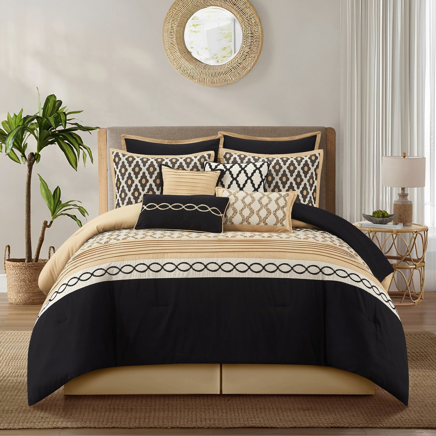Nanshing Calvin Luxury10-Piece Geometric Comforter Set