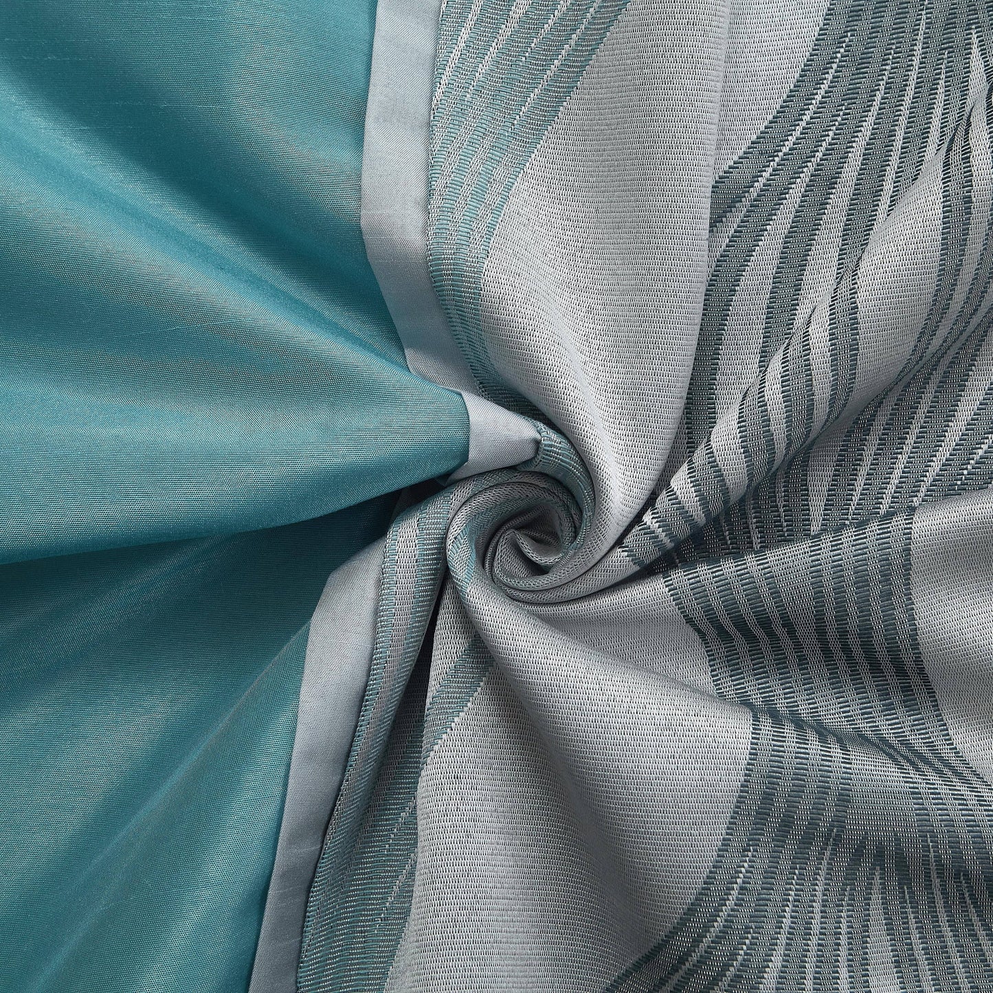 Nanshing Daniella 7-Piece Modern Geometric Comforter Set