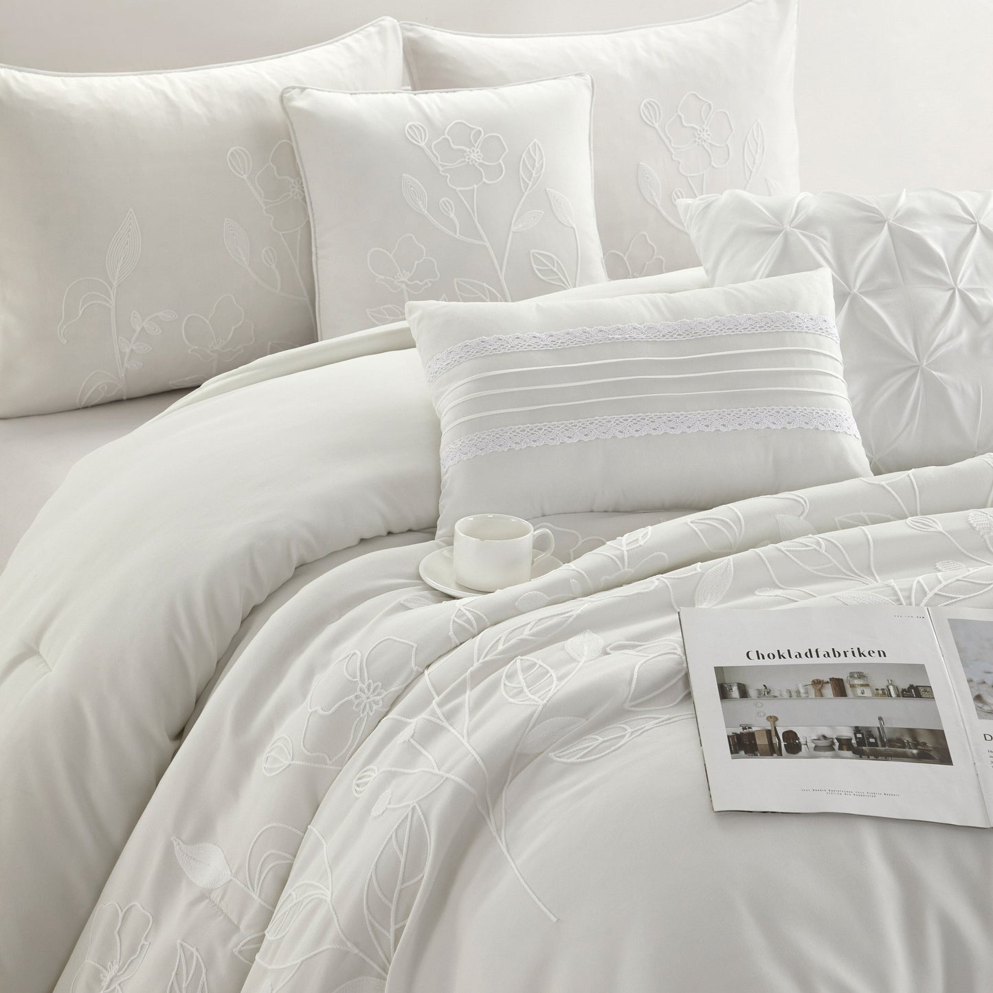 Ensemble de couette Nanshing Taylor 7 pièces à motifs floraux botaniques