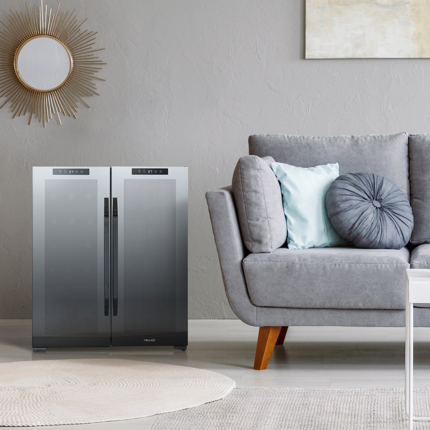 Réfrigérateur à vin et boissons Newair, 18 bouteilles et 59 canettes, double zone de température, autoportant, contrôle numérique de la température