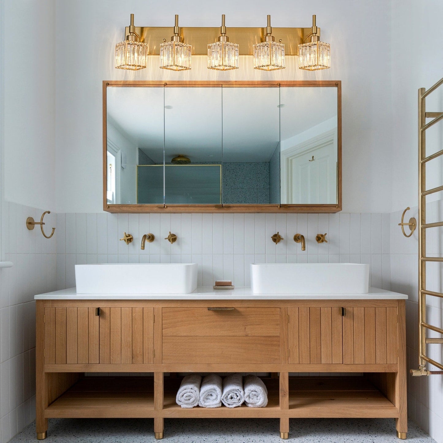 Ora Lustre de salle de bain moderne à cristaux, à intensité variable, pour miroir, éclairage de vanité glamour