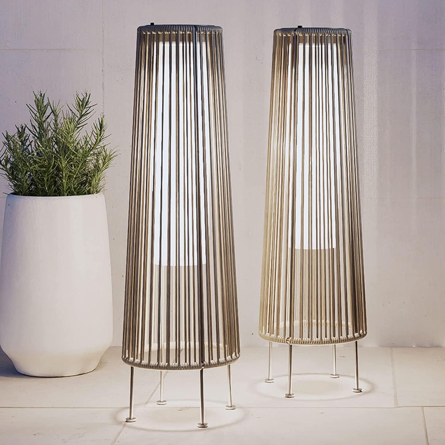 Lot de 2 lampes solaires d'extérieur, lampes solaires de terrasse en osier résistantes aux intempéries, lampes solaires d'extérieur étanches pour véranda, jardin, cour.