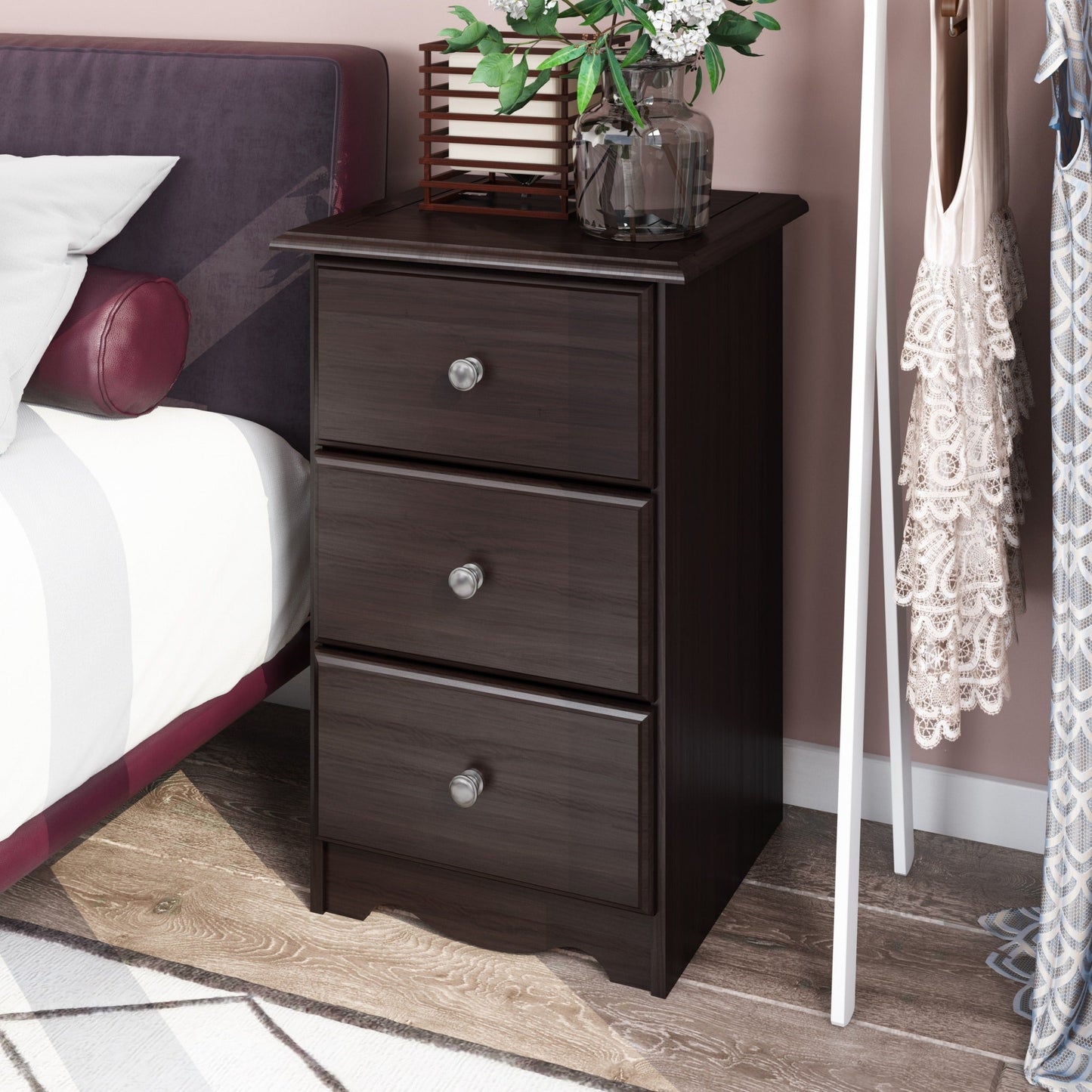 Palace Imports Table de chevet 3 tiroirs en bois massif 100 % avec poignées en métal ou en bois