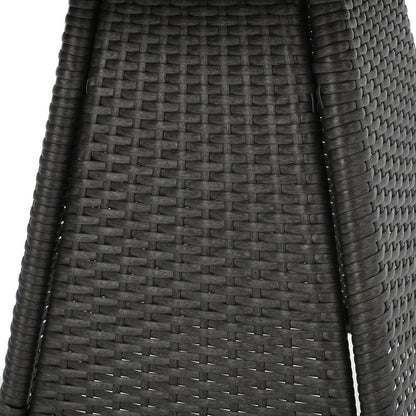 Ensemble de bistro en osier pour extérieur Peterson, 3 pièces, avec coussins, de Christopher Knight Home