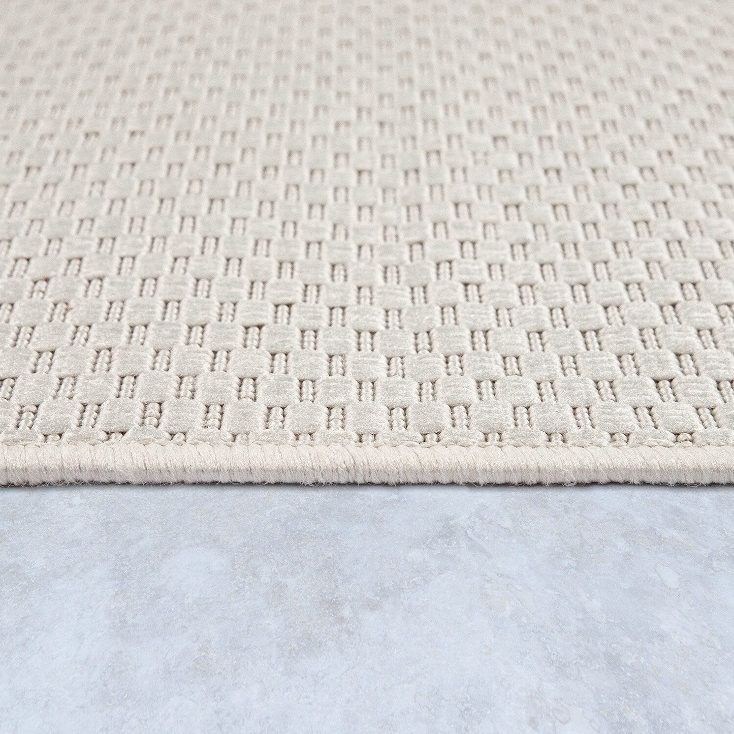 Variegated Waterproof Outdoor Rug for Patio