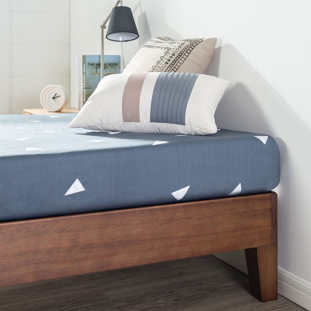 Lit-plateforme en bois massif Priage de Zinus, modèle Deluxe Antique Espresso