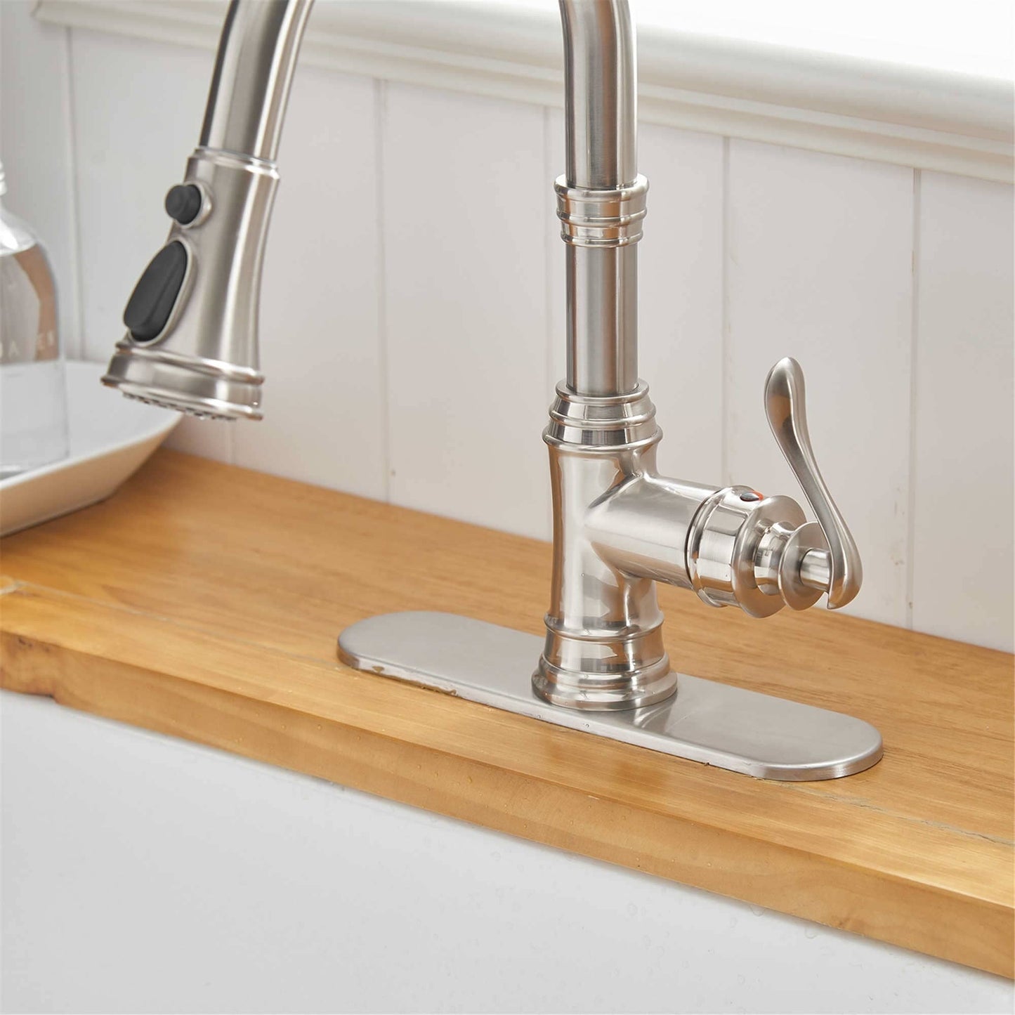 Robinet de cuisine à tirer, simple commande, moderne, à un trou, avec lanceur d'eau rétractable, pour évier de cuisine, avec plaque de montage.