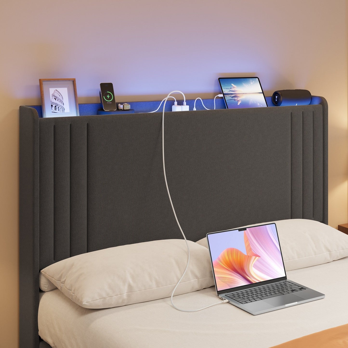 Lit capitonné avec chevet à oreilles et capitonnage vertical, taille Queen/Double