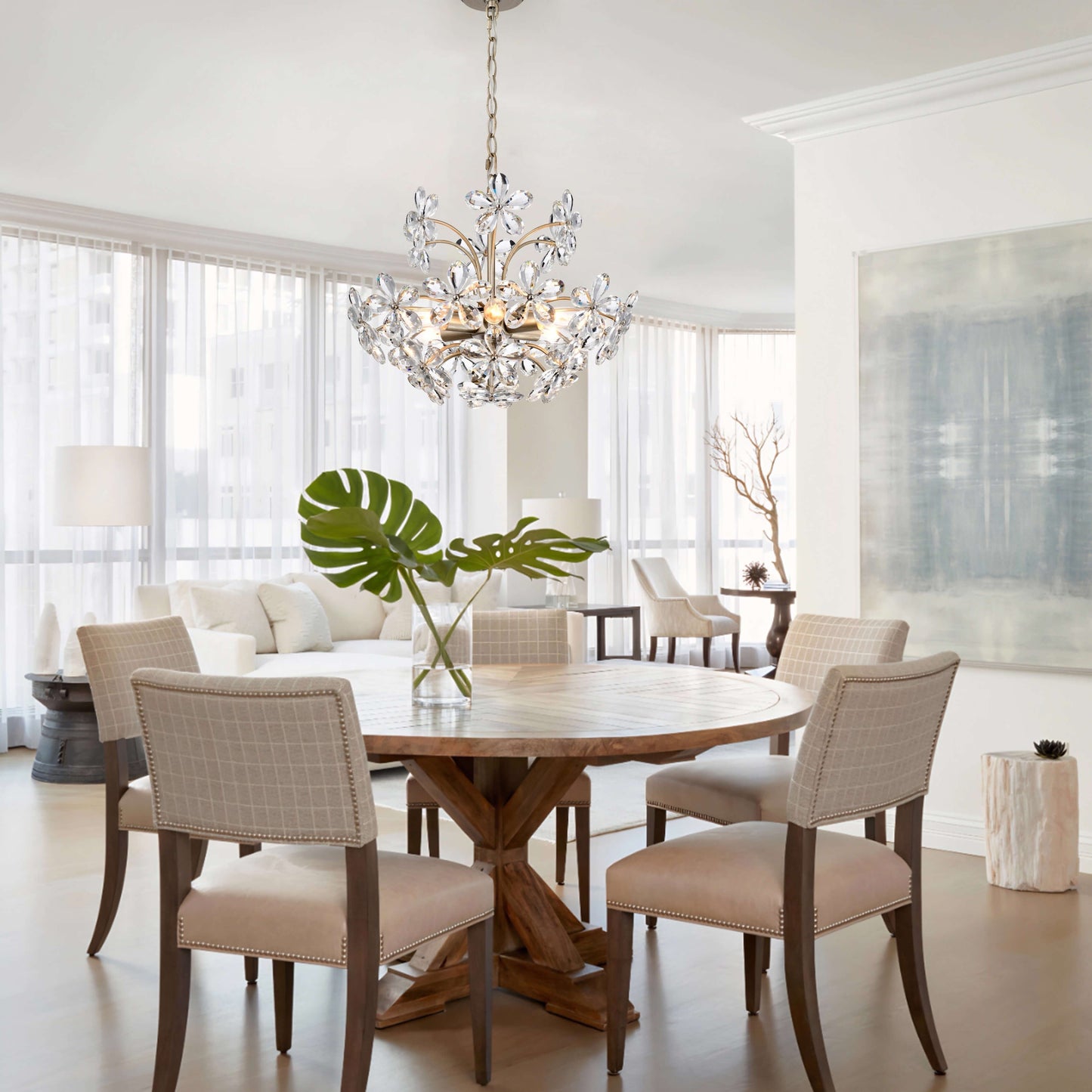 Luminaire Rosa à 6 lumières, en cristal de champagne, couleur argent brossé, en forme de fleur.