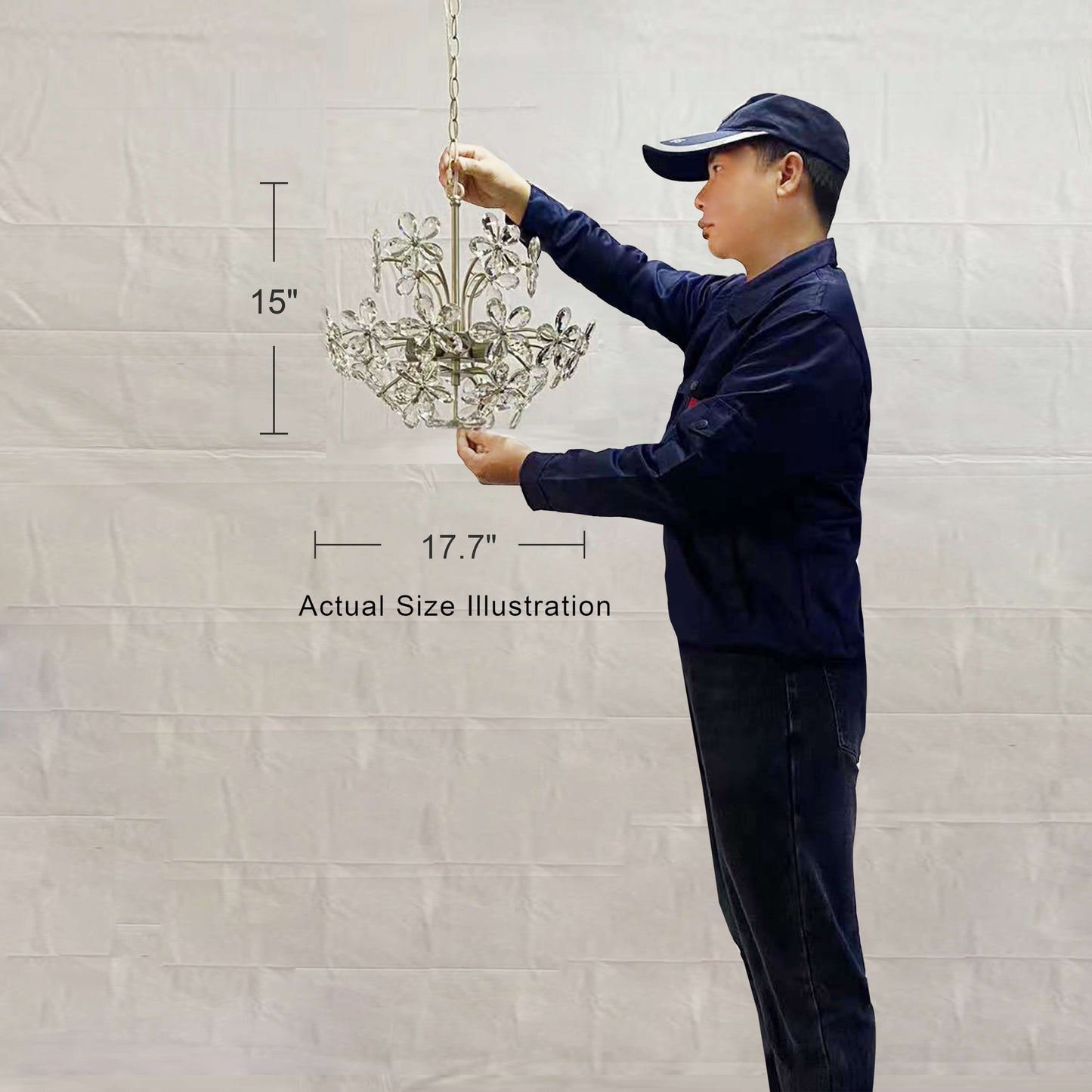 Luminaire Rosa à 6 lumières, en cristal de champagne, couleur argent brossé, en forme de fleur.