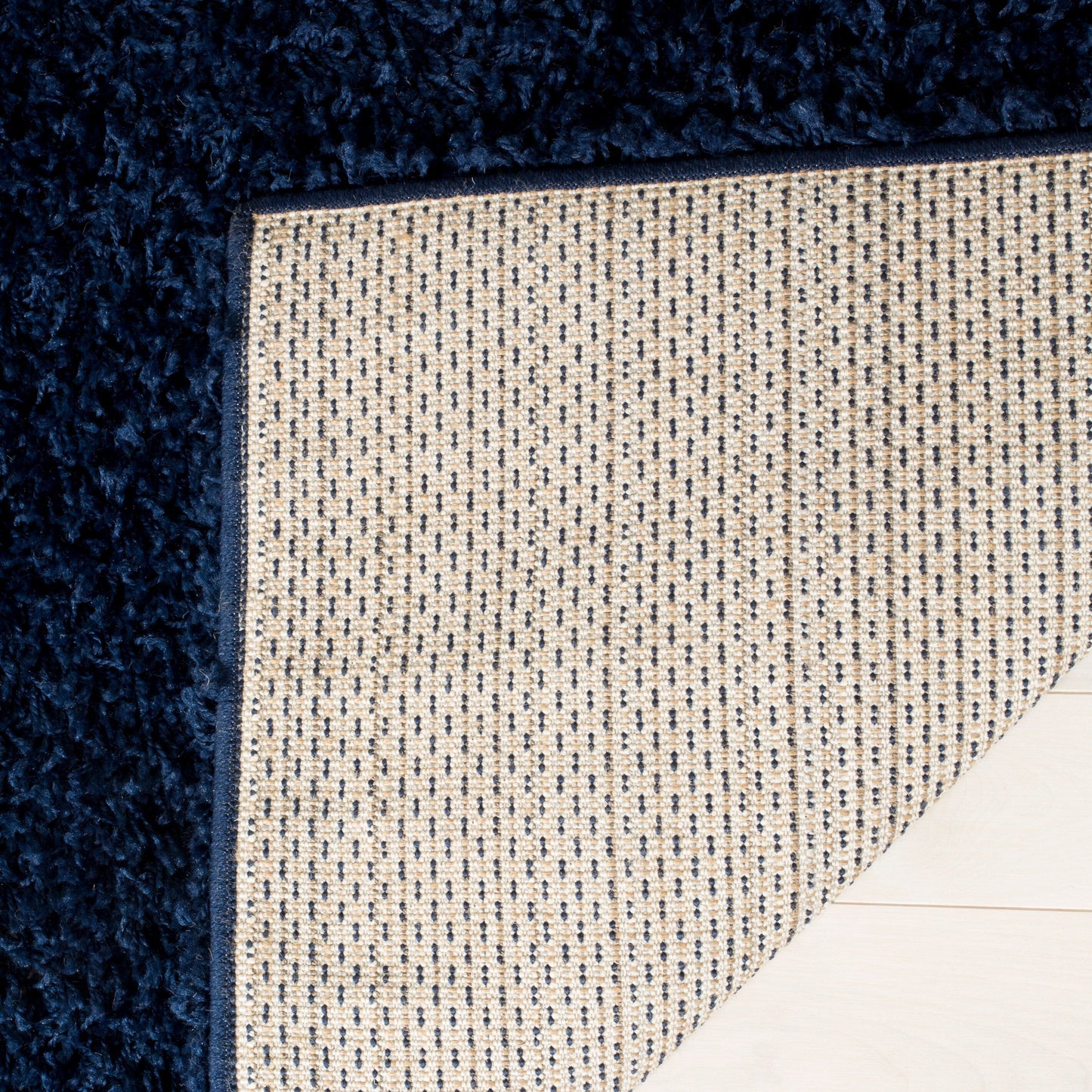 SAFAVIEH Athens Bharati Ilaha 1.5-inch Thick Rug