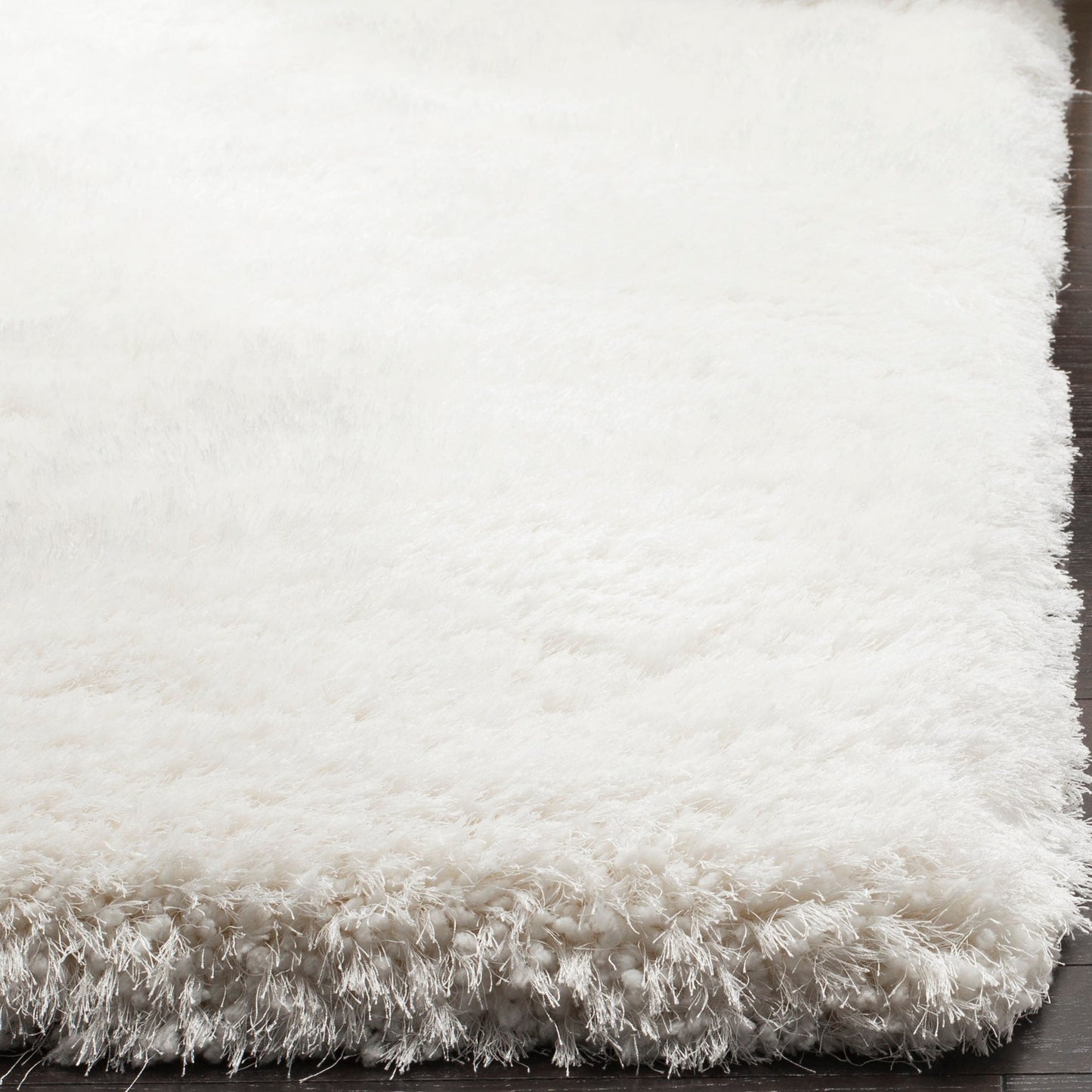 SAFAVIEH Bahija Rudina Luxe Shaggy 3 inch-thick Area Rug