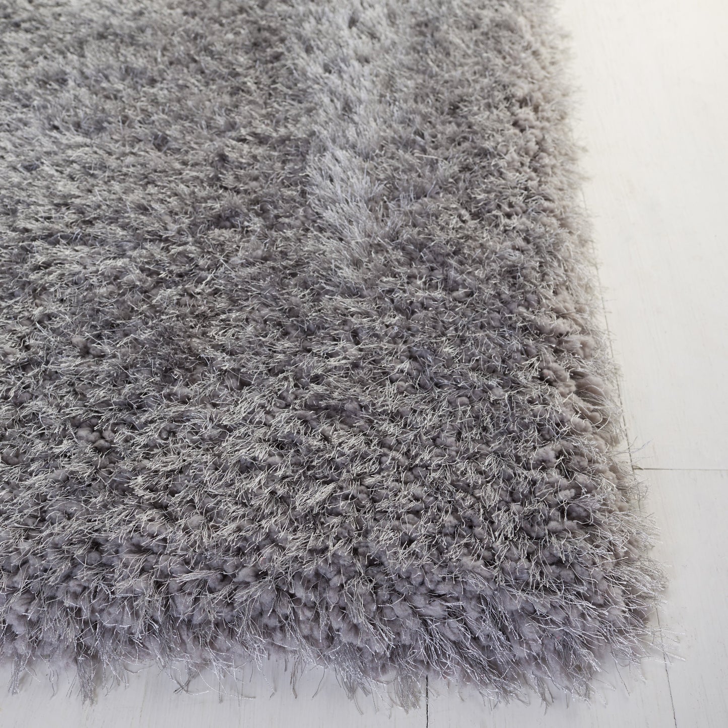 SAFAVIEH Bahija Rudina Luxe Shaggy 3 inch-thick Area Rug