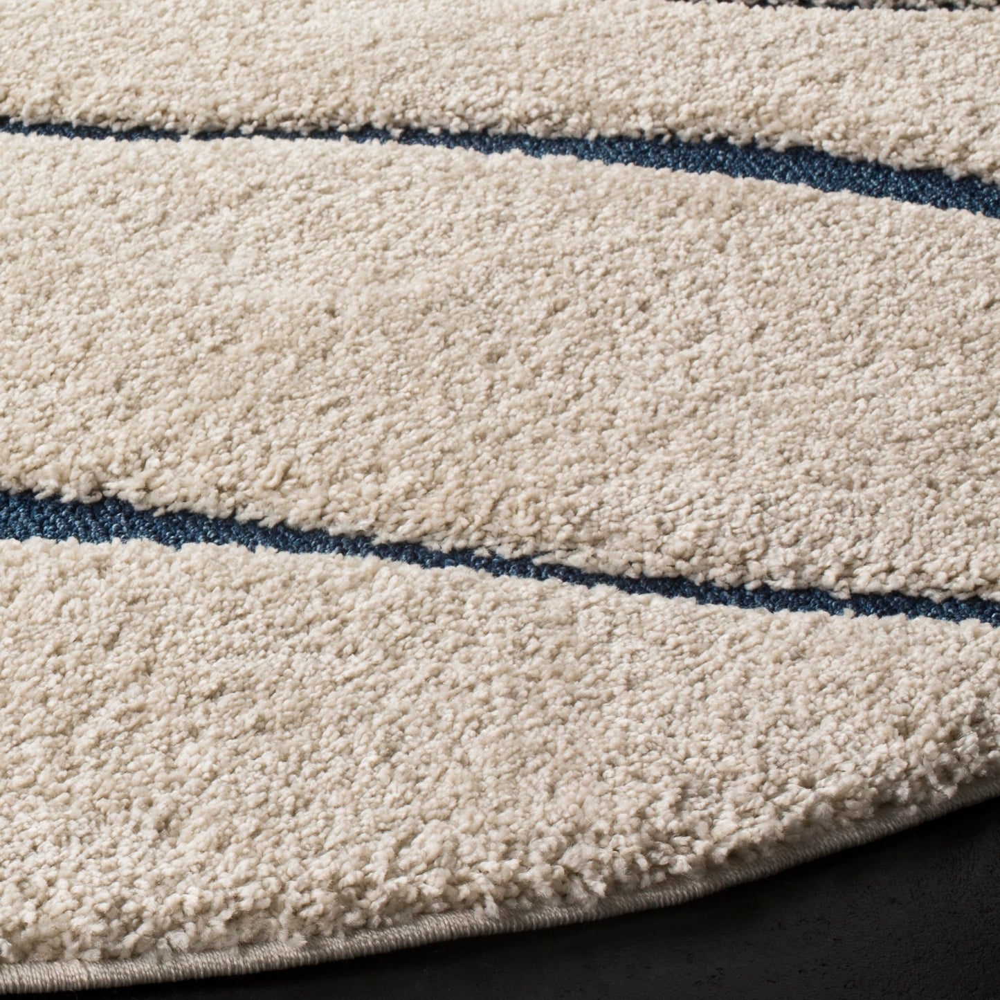 SAFAVIEH Florida Shag Borbala Soft Serene Waves 1.2-inch Thick