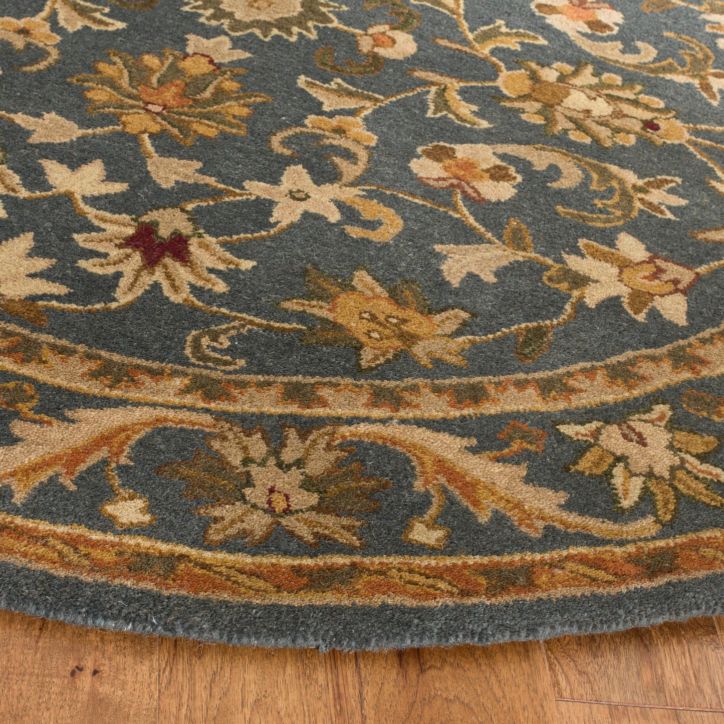 SAFAVIEH Handmade Antiquity Talvikki Traditional Oriental Wool Rug