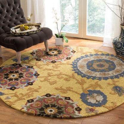 SAFAVIEH Handmade Blossom Maaret Modern Floral Wool Rug
