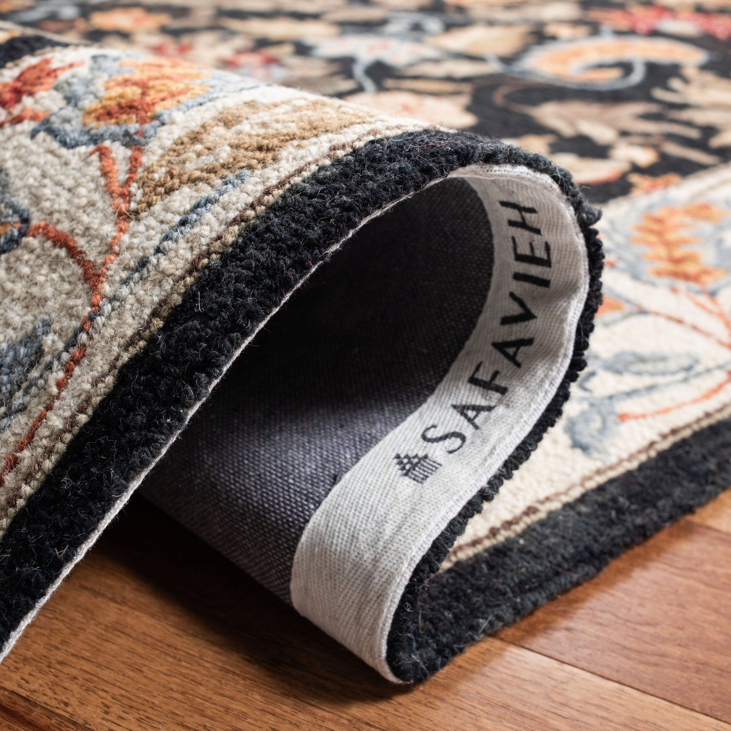 SAFAVIEH Handmade Chelsea Malda French Country Floral Wool Rug